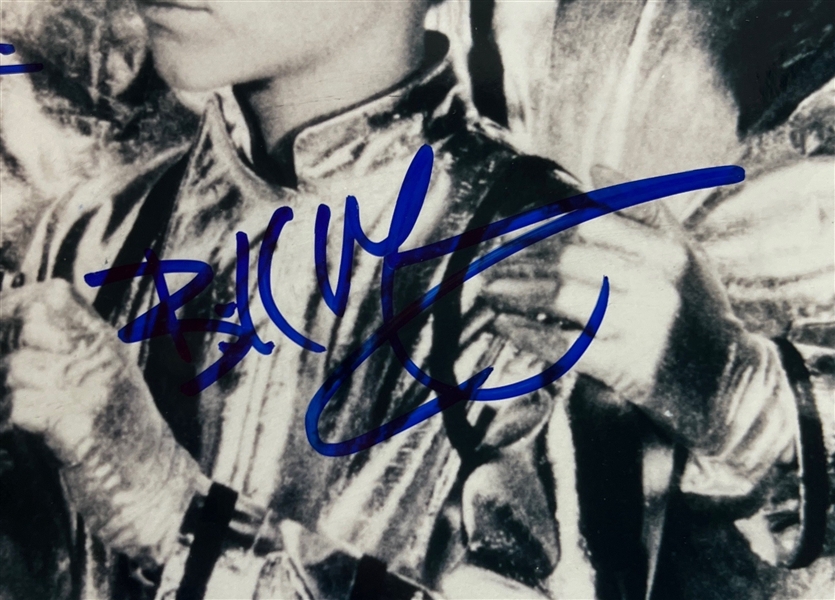 Lost In Space: Cast Signed 11 x 14 Photograph (4 Sigs)(Beckett/BAS)