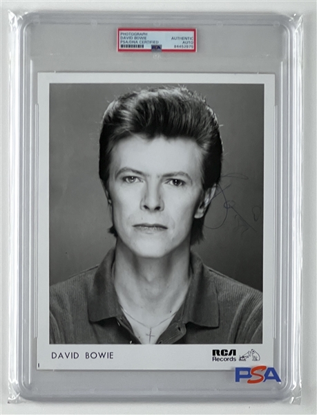 David Bowie 1981 Signed 8” x 10” Original RCA Records Promo Photo (PSA Encapsulated) 