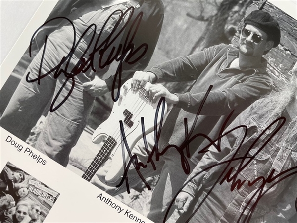The Kentucky Headhunters Group Signed 10” x 8” Promo Photo (5 Sigs) (Third Party Guaranteed)