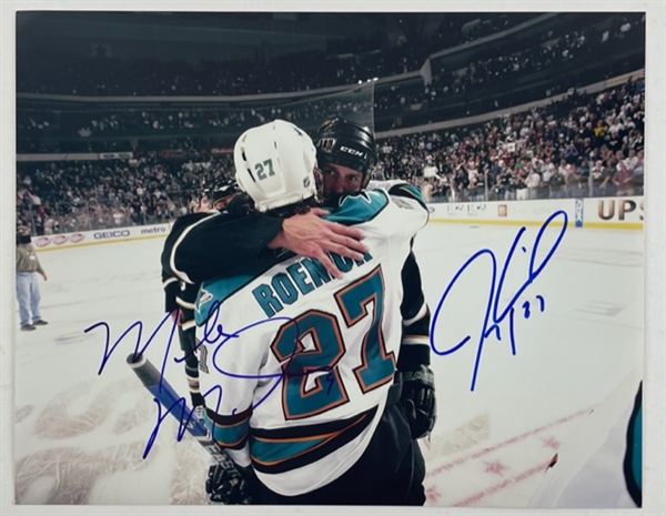 Mike Modano and Jeremy Roenick Signed 14 x 11 Photograph (Third Party Guaranteed)