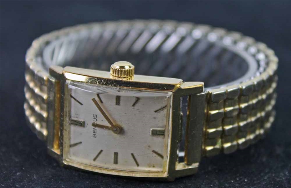 James Dean Owned & Worn Gold Wrist Watch (Roslyn Herman)