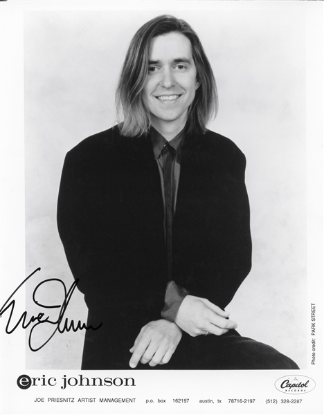 Eric Johnson Signed 8" x 10" B&W Press Photo (Beckett/BAS)