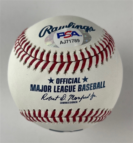 Kurt Russell Signed OML Baseball (PSA/DNA)