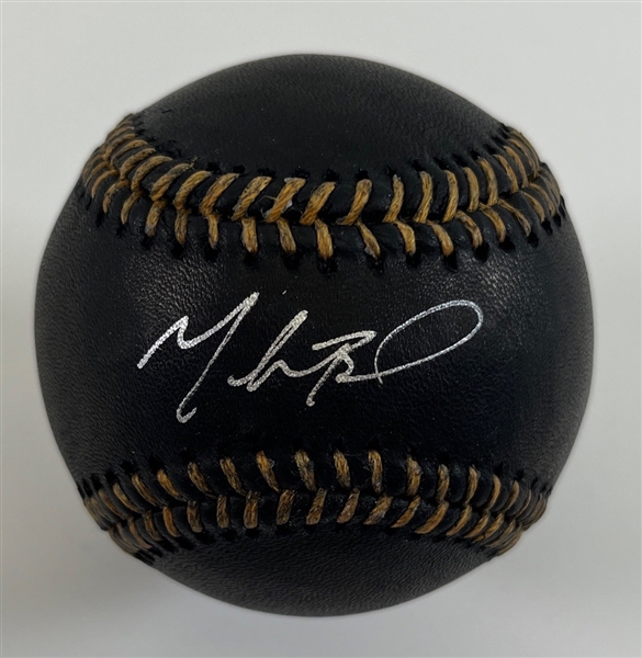 Mookie Betts Signed OML Baseball (PSA/DNA)