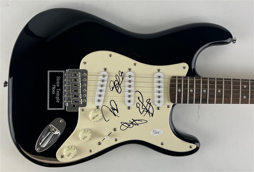 Stone Temple Pilots Group Signed Stratocaster Style Electric Guitar (w/Chester Bennington)(PSA/DNA)