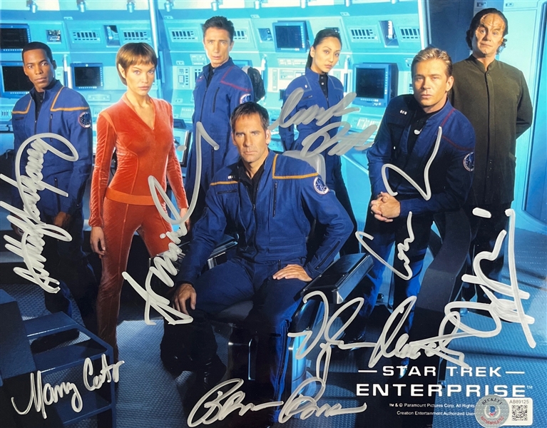 Star Trek: Cast Signed 8 x 10 Color Photograph (8 Sigs)(Beckett/BAS)