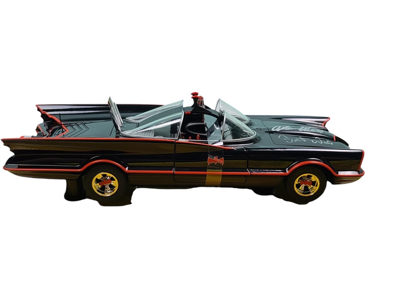 Batman Adam West Burt Ward Signed Danbury Mint 1:18 Scale Die-Cast Batmobile (Danbury Mint)(Third Party Guaranteed)
