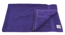 Michael Jordan Game Worn Towel from Historic Game 6 of 1998 NBA Finals - Jordan's Last Game with The Bulls! (Sports Investors LOA & Affidavit)