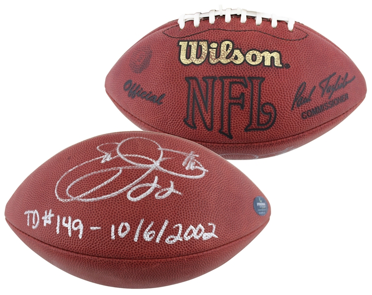 Emmitt Smith Game Used & Signed Career Rushing TD #149 from 10-6-2002 :: Cowboys vs. Giants (Beckett/BAS & Prova)