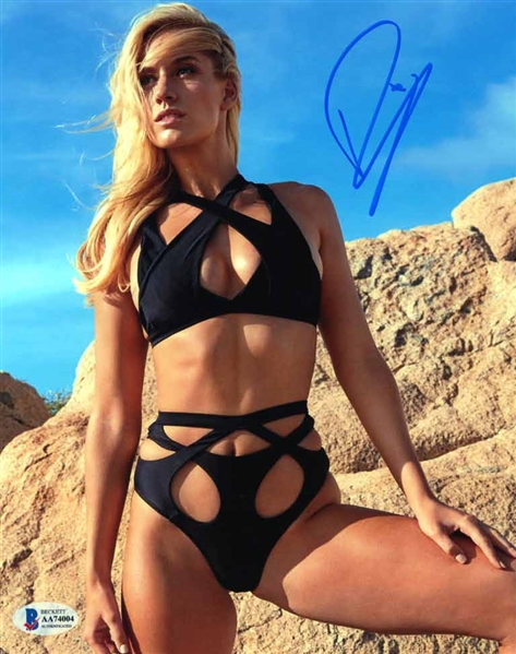 LGPA Paige Spiranac Signed 8" x 10" Photograph (Beckett/BAS)