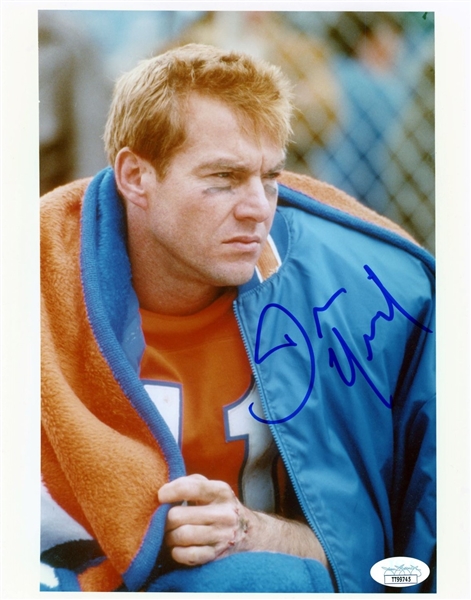 Dennis Quaid Signed 8" x 10" Photo (JSA)