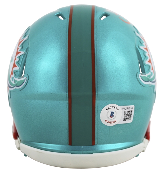 Tyreek Hill Signed Miami Dolphins Speed Flash Mini Helmet (Beckett/BAS Witnessed)