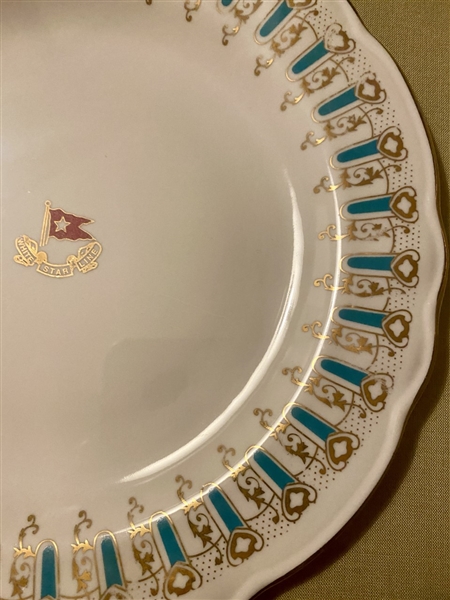 Exquisite Titanic (1997) Screen Used First Class Dining Plate
