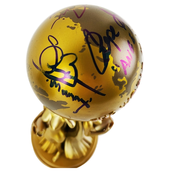 Scarface: Cast Signed Official 'World Is Yours' Statue w/ Pacino & More! (4 Sigs)(JSA Witness/ACOA)