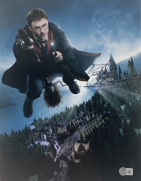 Harry Potter: Daniel Radcliffe In-Person Signed 11 x 14 Color Photo as Harry Potter!
