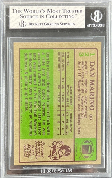 Dan Marino 1984 Topps #123 :: BAS NM-MT 8 (Beckett/BAS Encapsulated)