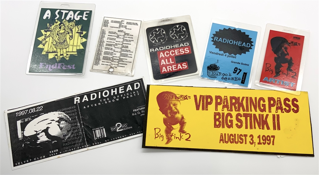 Radiohead Group Signed 12” x 12” Album Flat (5 Sigs) (Third Party Guaranteed)