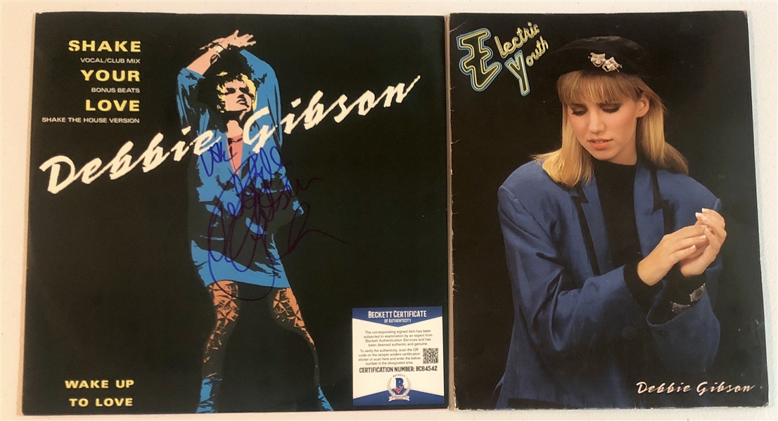 Debbie Gibson In-Person Signed “Shake Your Love” 12” Record w/ Original Promo Folder (John Brennan Collection) (Beckett/BAS Authentication)