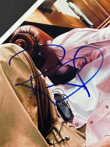 Russell Simmons Signed 8 x 10 Color Photograph (JSA)