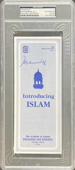 Muhammad Ali Signed Introducing Islam Pamphlet (PSA/DNA Encapsulated)