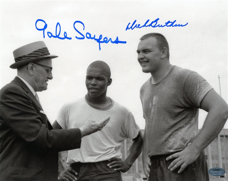 Chicago Bears Dick Butkus & Gale Sayers Signed 8 x 10 B&W Photo (Schwartz Sports)