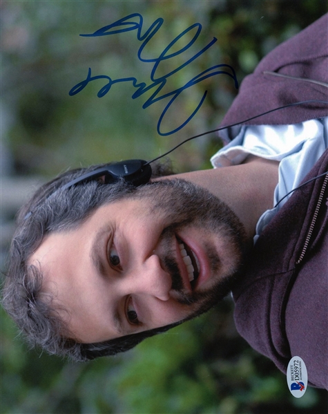 Judd Apatow Signed 8 x 10 Photograph (Beckett/BAS Sticker)