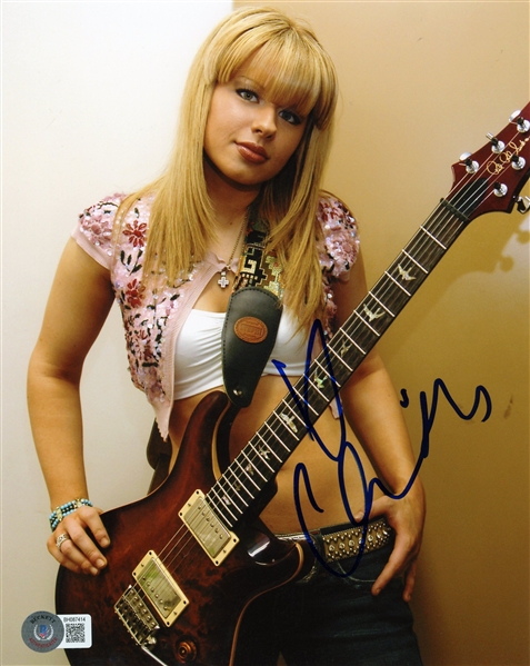 Orianthi Signed 8 x 10 Color Photo (Beckett/BAS)