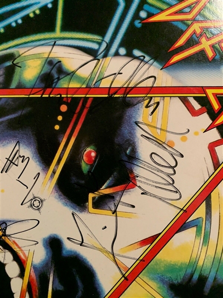 Def Leppard Extraordinary Fully Group Signed Hysteria First Pressing Album with Steve Clark :: The Finest Example We've Handled! (Epperson/REAL LOA)
