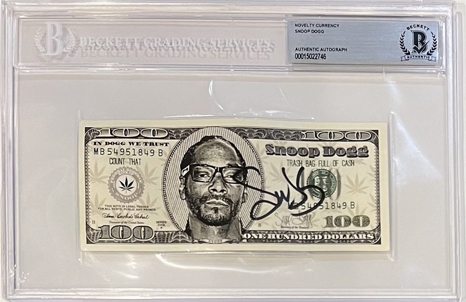 Snoop Dogg Signed Novelty $100 Bill (Beckett/BAS Encapsulated)