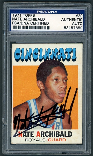 Nate Archibald Signed 1971 Topps #29 (PSA/DNA Encapsulated)