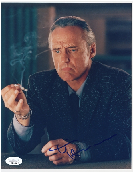 Dennis Hopper Signed 8" x 10" Photo (JSA)