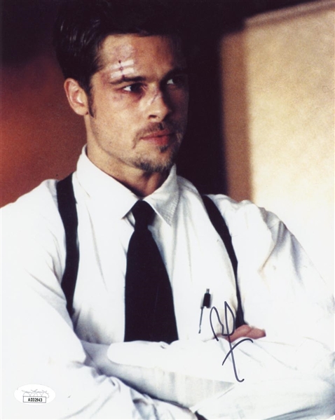 Brad Pitt Signed 8" x 10" Photo from "Seven" (JSA)