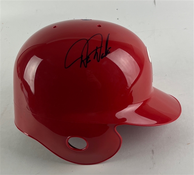 Darren Daulton Signed Phillies Baseball Helmet (Beckett/BAS)