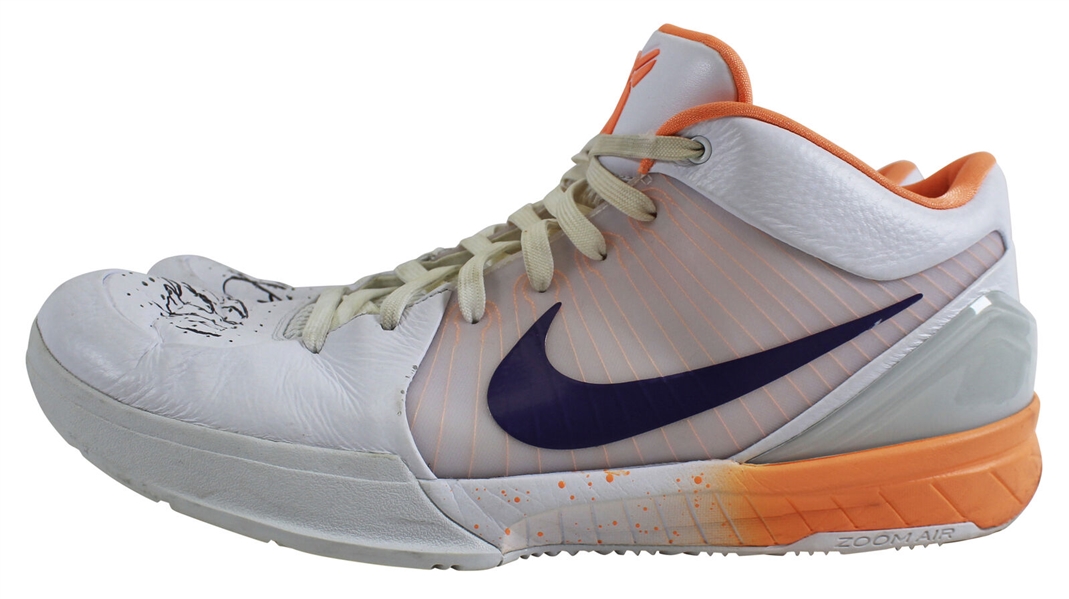 Devin Booker 2019-20 Game Used & Signed Nike Kobe IV Basketball Shoes :: Photomatched to Multiple Games (MeiGray & Beckett/BAS)