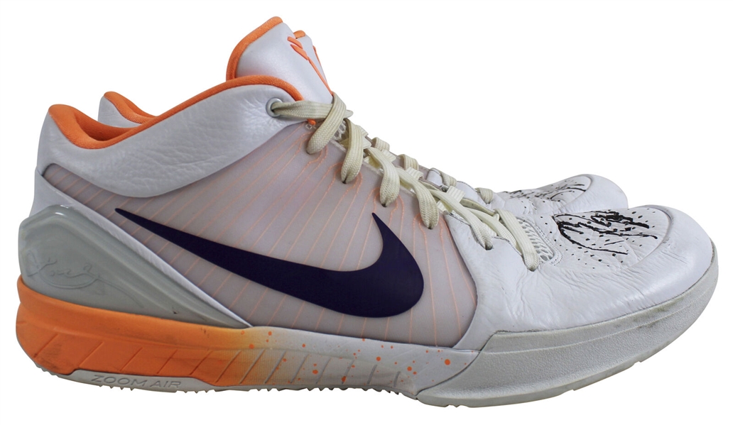 Devin Booker 2019-20 Game Used & Signed Nike Kobe IV Basketball Shoes :: Photomatched to Multiple Games (MeiGray & Beckett/BAS)