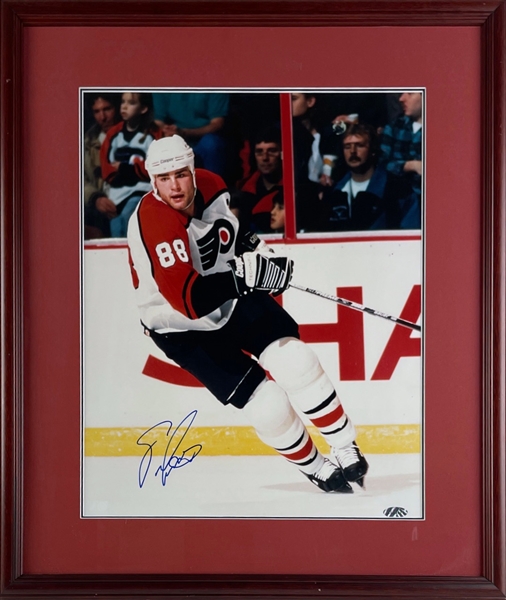 Eric Lindros Signed 16" x 20" Photo in Custom Framing (Third Party Guaranteed)