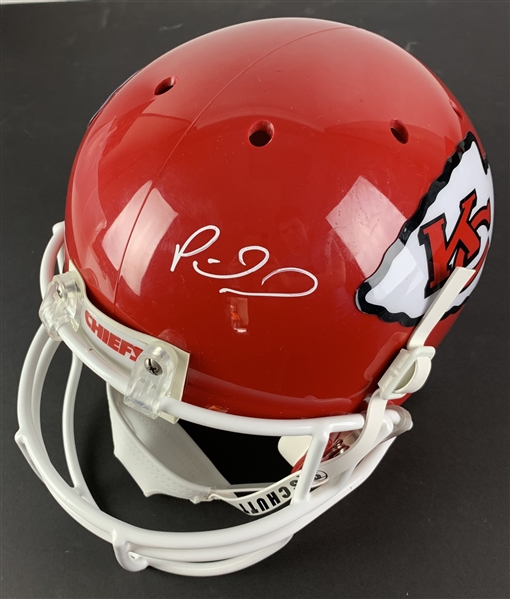 Patrick Mahomes Signed Kansas City Chiefs Full Size Game Style Helmet (PSA/DNA COA)