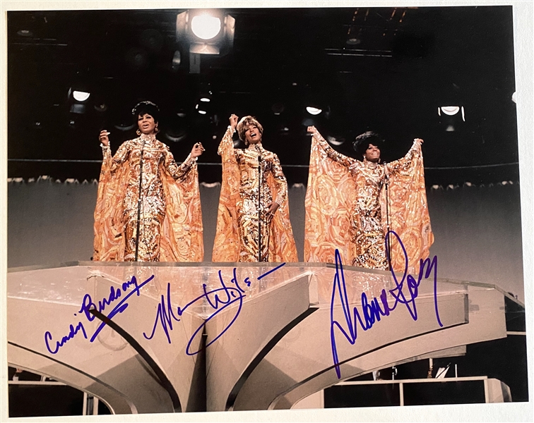 The Supremes In-Person Group Signed 14” x 11” Photo (3 Sigs) (JSA Authentication)