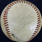 Roberto Clemente Vintage Signed ONL (Giles) Baseball (JSA)