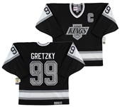 Wayne Gretzky Signed LA Kings Game Model Jersey (UDA COA)