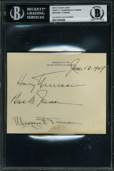 Harry S., Bess, & Margaret Truman Signed 4.25" x 5.25" 1947 US Embassy Card (Beckett/BAS Encapsulated)