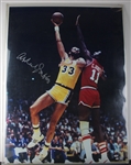 Kareem Abdul-Jabbar Signed 31 x 41 Los Angeles Lakers Poster (PSA/DNA)