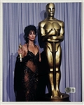 Cher Signed 8 x 10 Oscars Award Show Photo (Beckett/BAS)