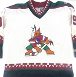 Wayne Gretzky Signed Coyotes NHL Hockey CCM Jersey (Beckett/BAS)