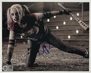 Margot Robbie Signed 8 x 10 Harley Quinn Photograph (SWAU Holo)