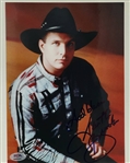 Garth Brooks Signed 8 x 10 Photograph (PSA/DNA)
