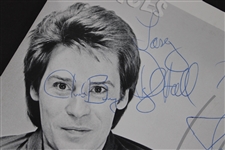 Daryl Hall & John Oates Band Signed Voices Album Cover (4 Sigs)(Beckett/BAS LOA)