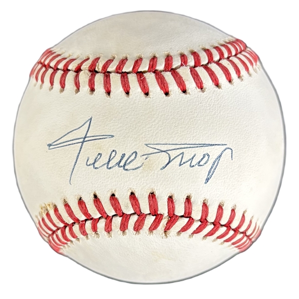 Willie Mays Signed ONL Baseball (Third Party Guaranteed)